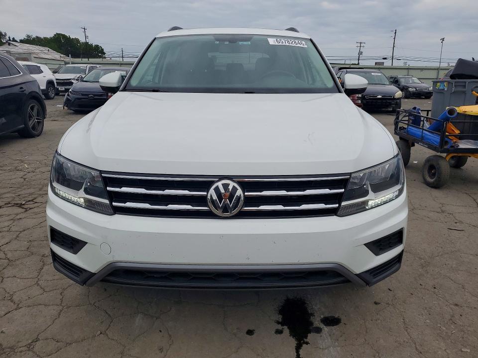 Продаж на аукціоні авто 2019 Volkswagen Tiguan, vin: 3VV2B7AX5KM185672, номер лоту: 65782846