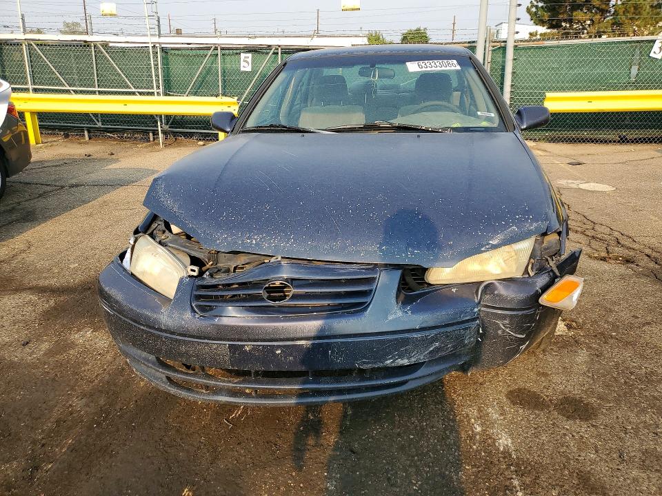 63333086 :رقم المزاد ، JT2BG22K6X0308758 vin ، 1999 Toyota Camry مزاد بيع