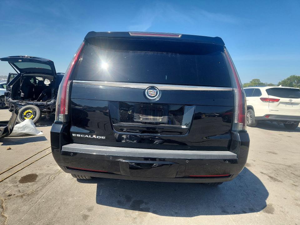 2015 Cadillac Escalade მანქანა იყიდება აუქციონზე, vin: 1GYS4CKJXFR262448, აუქციონის ნომერი: 66631156