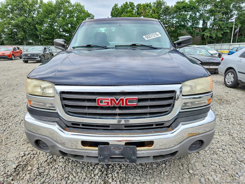 66231216 :رقم المزاد ، 1GDHC24U67E121028 vin ، 2007 Gmc Sierra مزاد بيع