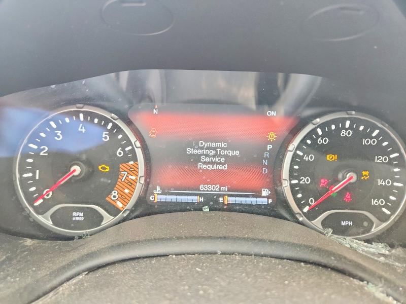 64592916 :رقم المزاد ، ZACNJDC1XNPN69967 vin ، 2022 Jeep Renegade مزاد بيع
