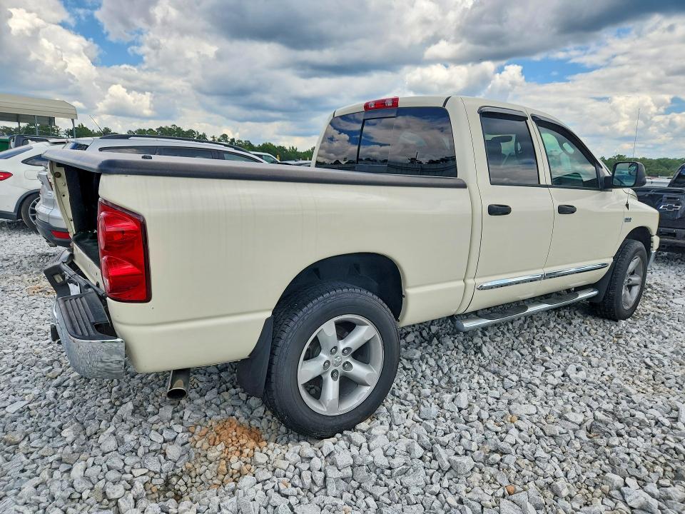 62966656 :رقم المزاد ، 1D7HU18268J164450 vin ، 2008 Dodge Ram 1500 مزاد بيع