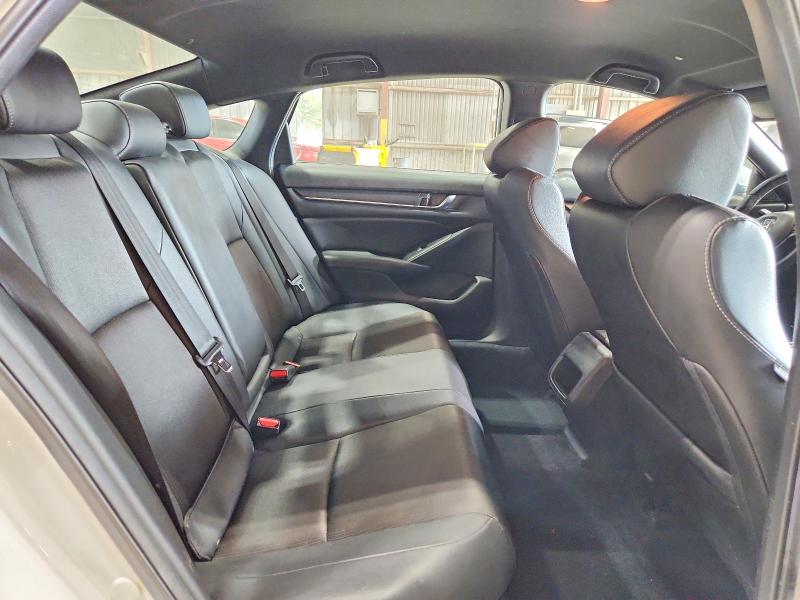 66719516 :رقم المزاد ، 1HGCV1F30LA076730 vin ، 2020 Honda Accord مزاد بيع