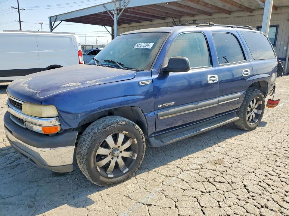 64267526 :رقم المزاد ، 1GNEC13V32R220149 vin ، 2002 Chevrolet Tahoe مزاد بيع