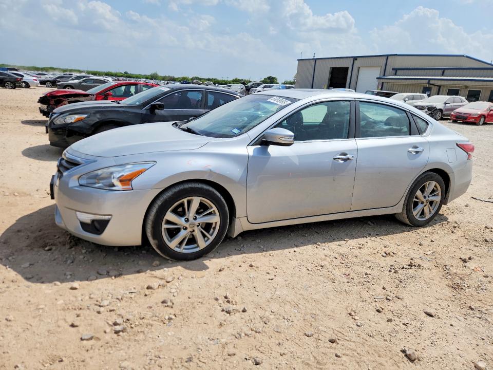 63699096 :رقم المزاد ، 1N4AL3AP1FN396238 vin ، 2015 Nissan Altima مزاد بيع