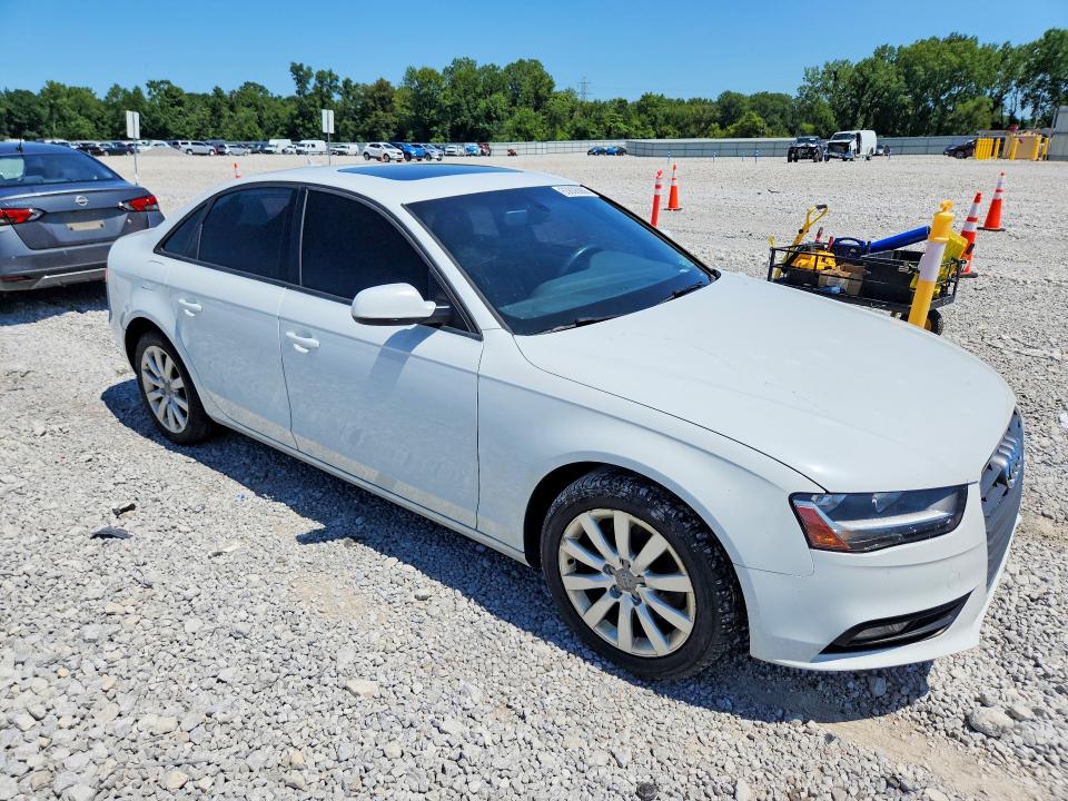 Продажа на аукционе авто 2014 Audi A4, vin: WAUBFAFL5EA031225, номер лота: 63606886