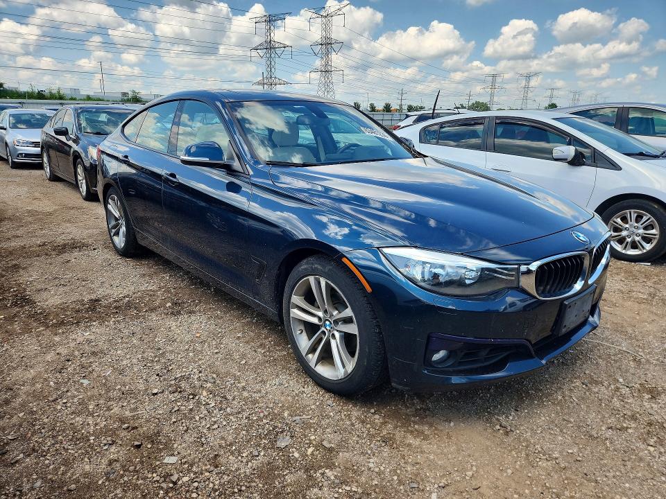 63481236 :رقم المزاد ، WBA8Z5C58GG501584 vin ، 2016 Bmw 328 مزاد بيع