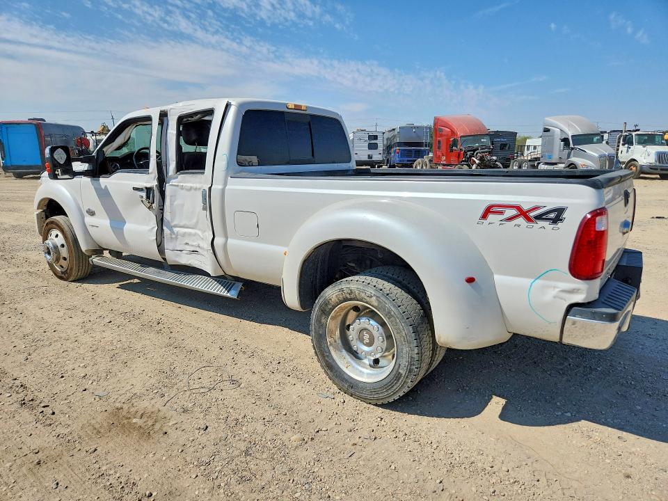 64076446 :رقم المزاد ، 1FT8W4DT6GEA11773 vin ، 2016 Ford F-450 مزاد بيع