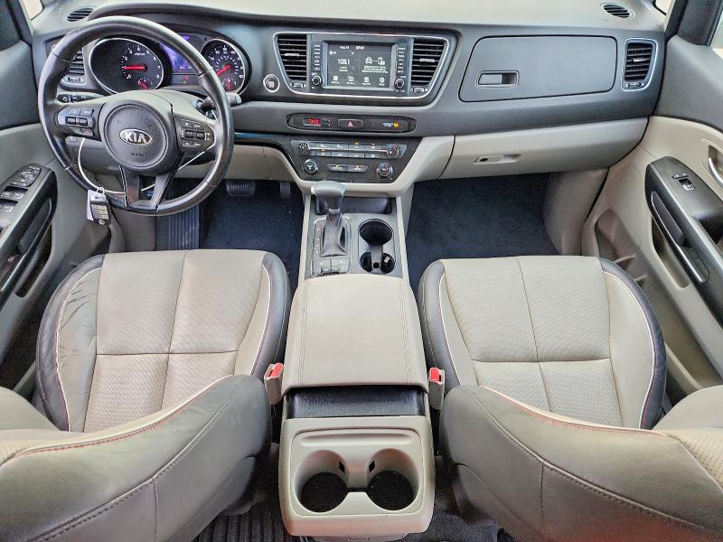 2018 Kia Sedona მანქანა იყიდება აუქციონზე, vin: KNDMB5C10J6425388, აუქციონის ნომერი: 64494176