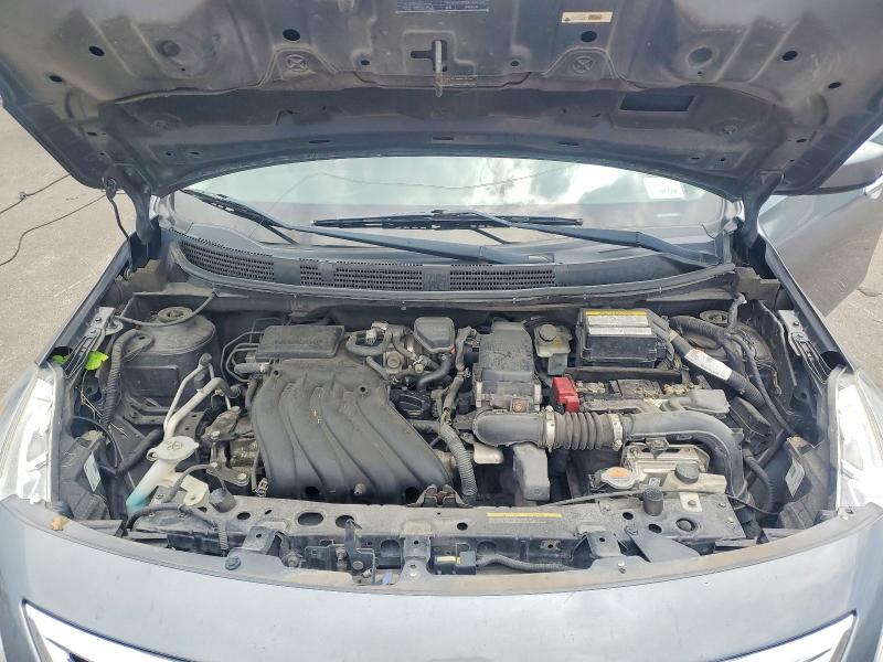 64218336 :رقم المزاد ، 3N1CN7AP9HL814894 vin ، 2017 Nissan Versa مزاد بيع