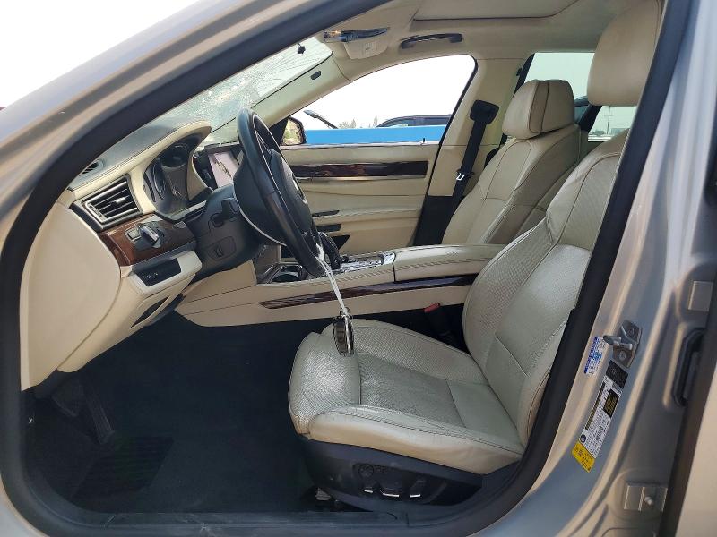 2012 Bmw 750 მანქანა იყიდება აუქციონზე, vin: WBAKB8C57CC964118, აუქციონის ნომერი: 63734366