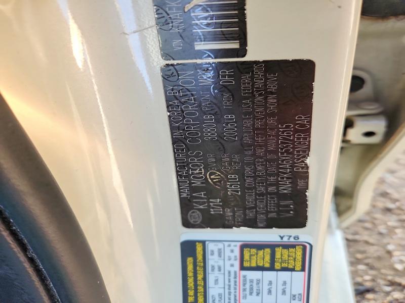 65354806 :رقم المزاد ، KNAFK4A6XF5372615 vin ، 2015 Kia Forte مزاد بيع