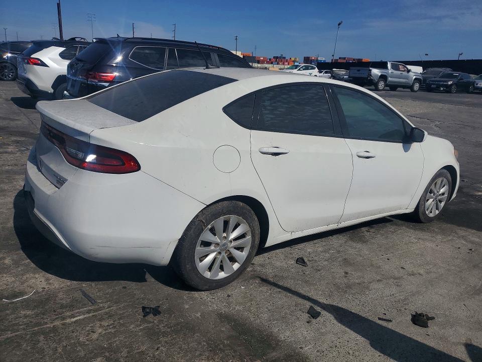 64312166 :رقم المزاد ، 1C3CDFDH6FD405676 vin ، 2015 Dodge Dart مزاد بيع