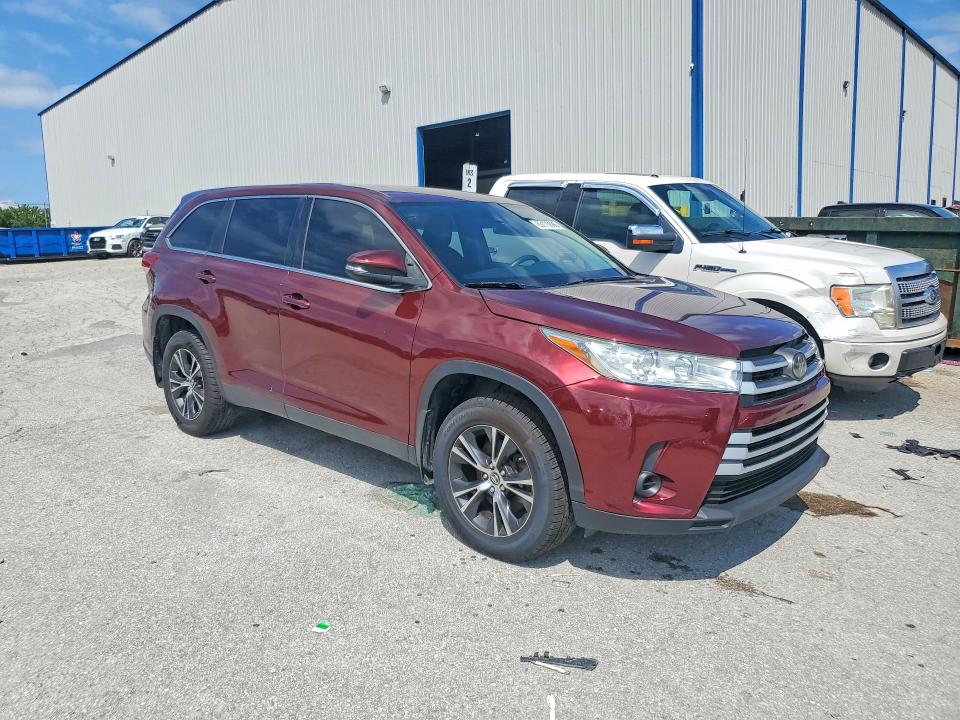 65175686 :رقم المزاد ، 5TDBZRFHXKS963990 vin ، 2019 Toyota Highlander مزاد بيع