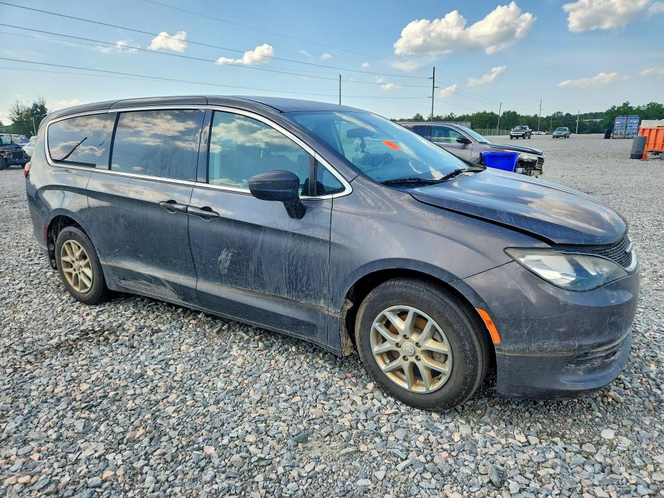 65904466 :رقم المزاد ، 2C4RC1CG5LR134543 vin ، 2020 Chrysler Voyager مزاد بيع