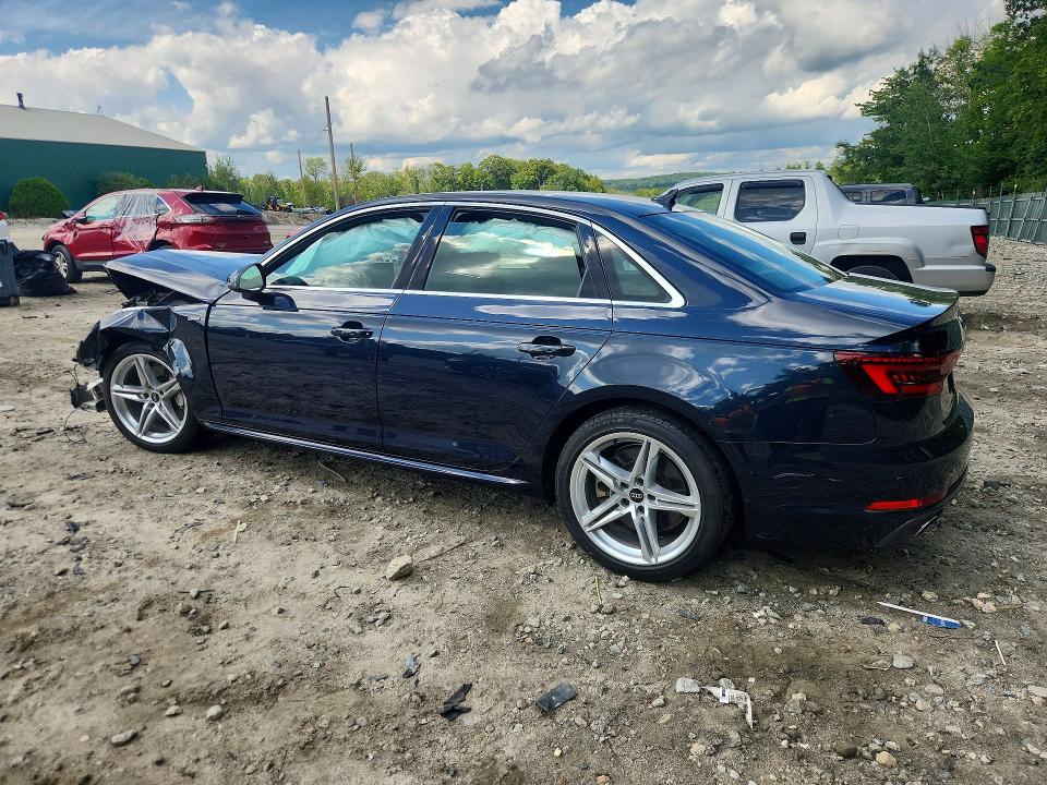 65793046 :رقم المزاد ، WAUENAF4XJN017557 vin ، 2018 Audi A4 مزاد بيع