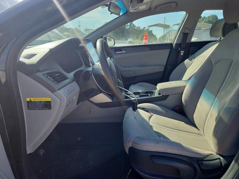 64796696 :رقم المزاد ، 5NPE24AF9HH567042 vin ، 2017 Hyundai Sonata مزاد بيع
