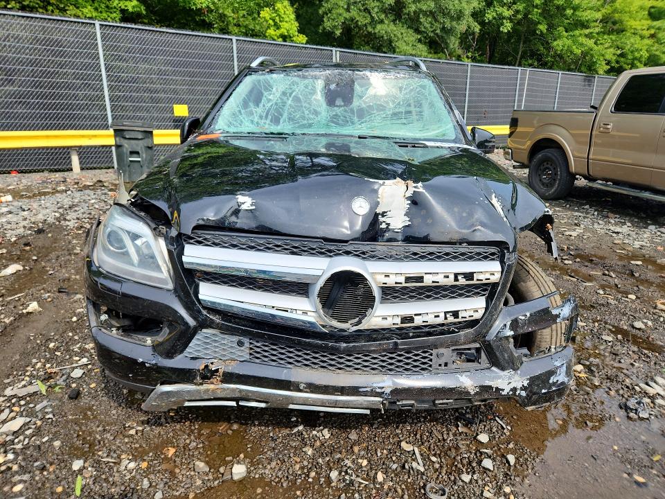 64206296 :رقم المزاد ، 4JGDF7CE9DA263972 vin ، 2013 Mercedes-benz Gl مزاد بيع