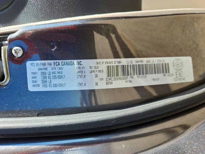 63151566 :رقم المزاد ، 2C4RC1BG9HR628607 vin ، 2017 Chrysler Pacifica مزاد بيع