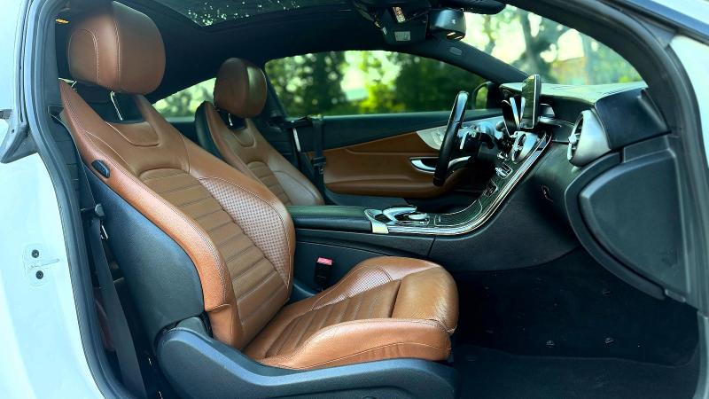 65121646 :رقم المزاد ، WDDWJ6EB9HF493728 vin ، 2017 Mercedes-benz C مزاد بيع