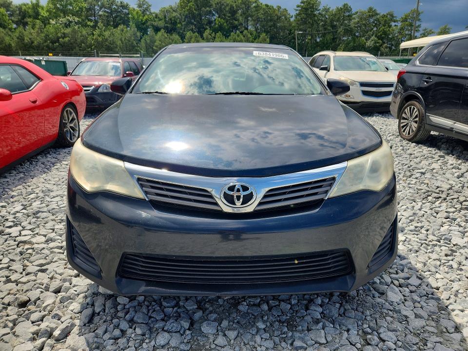 2014 Toyota Camry მანქანა იყიდება აუქციონზე, vin: 4T1BF1FK1EU739301, აუქციონის ნომერი: 63841906