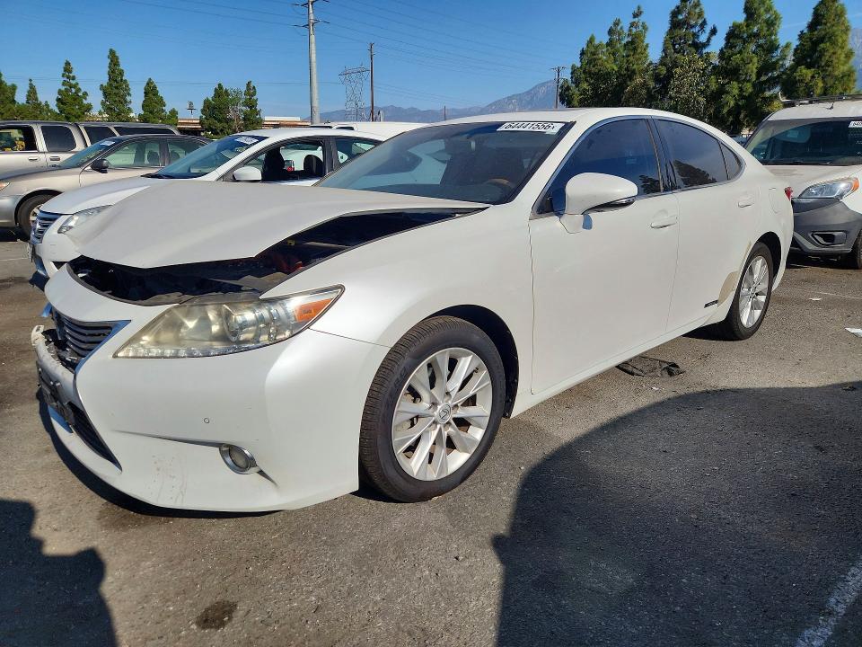 64441556 :رقم المزاد ، JTHBW1GGXD2016389 vin ، 2013 Lexus Es مزاد بيع