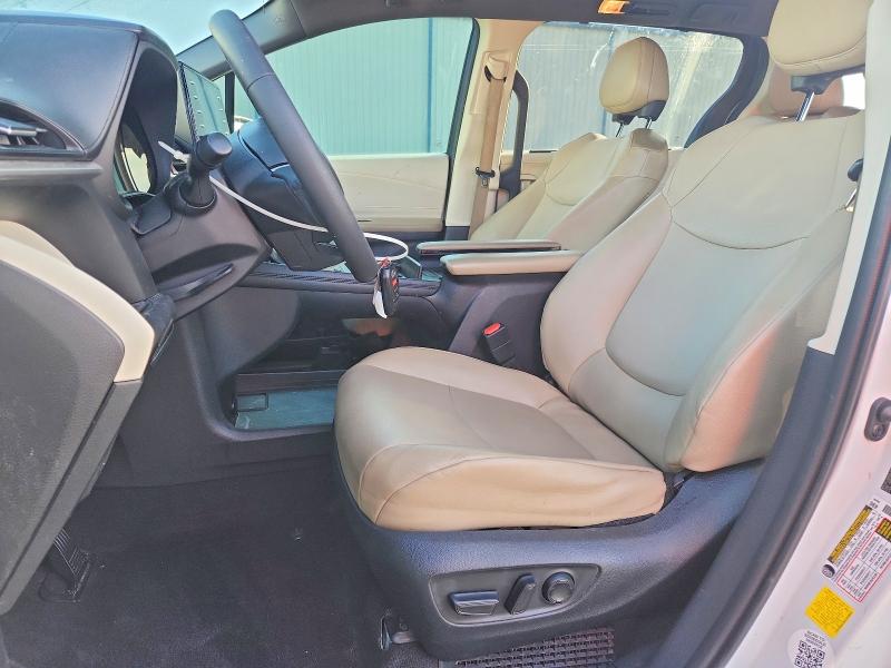 Продажа на аукционе авто 2022 Toyota Sienna, vin: 5TDYRKECXNS104894, номер лота: 63992396