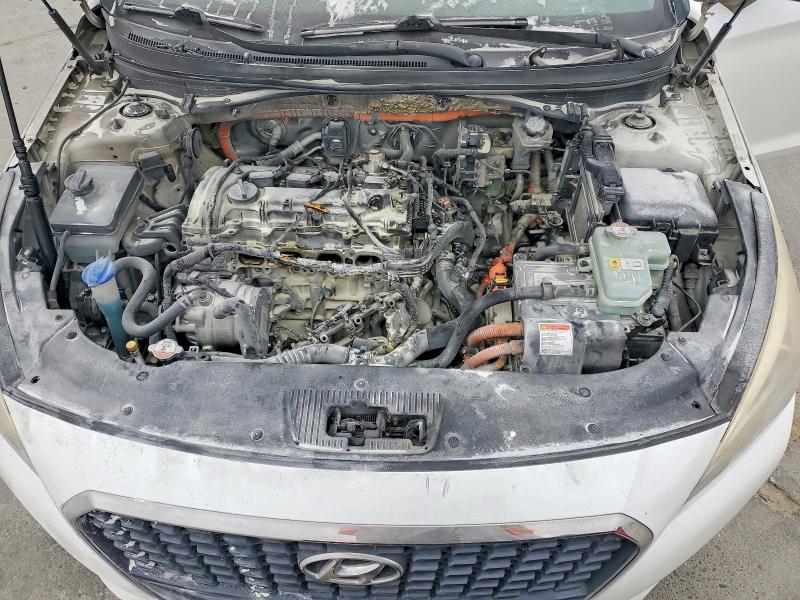 2016 Hyundai Sonata Hybrid მანქანა იყიდება აუქციონზე, vin: KMHE24L15GA014374, აუქციონის ნომერი: 64947706
