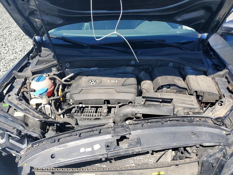 67168256 :رقم المزاد ، 1VWAT7A37GC063017 vin ، 2016 Volkswagen Passat مزاد بيع