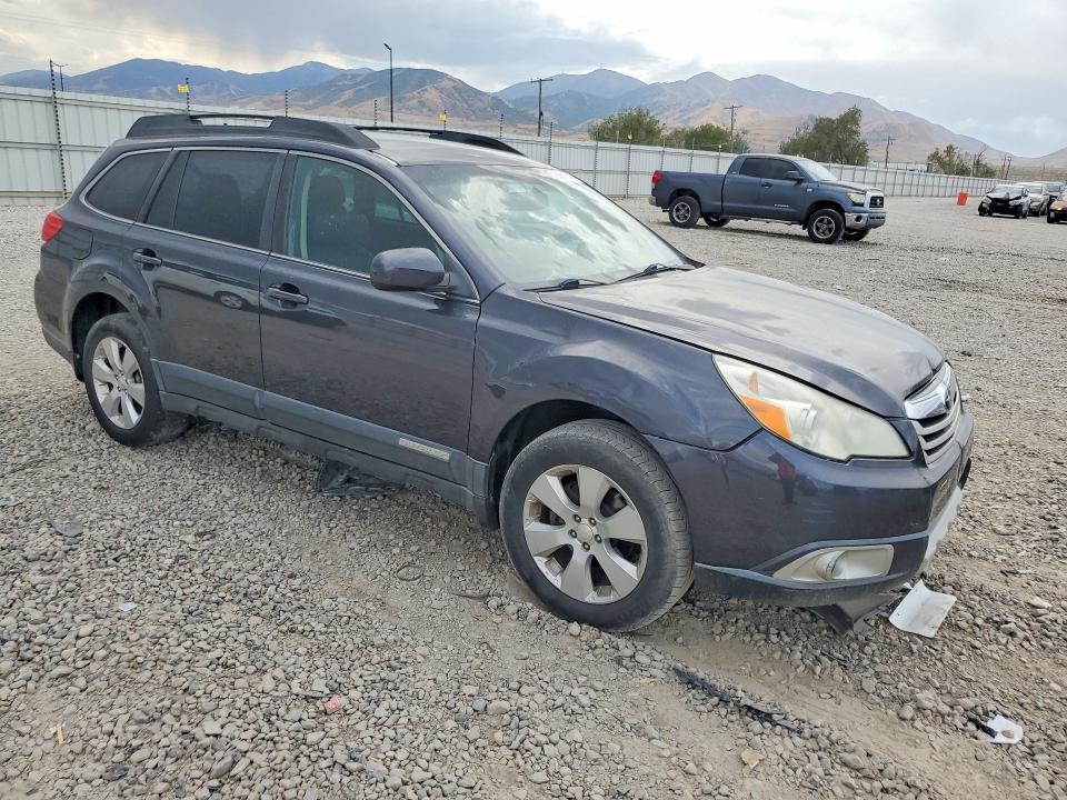 66443446 :رقم المزاد ، 4S4BRBKC8B3388321 vin ، 2011 Subaru Outback مزاد بيع