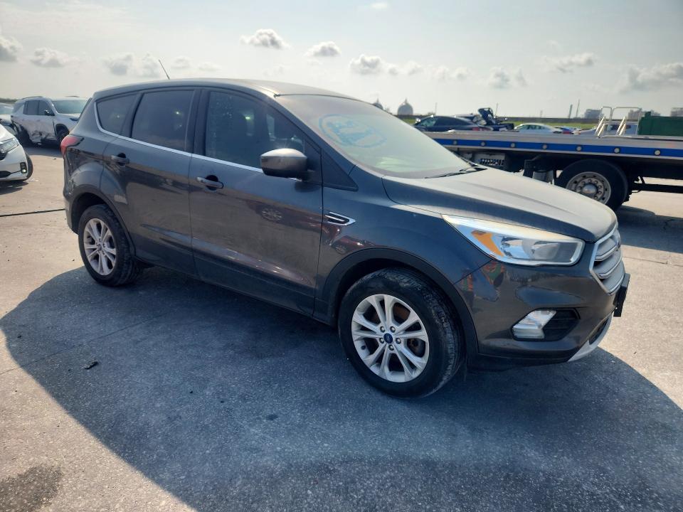 2019 Ford Escape მანქანა იყიდება აუქციონზე, vin: 1FMCU9GD9KUB30526, აუქციონის ნომერი: 63338716