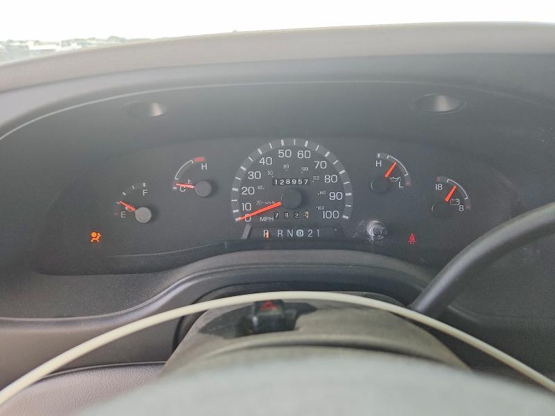 2001 Ford Econoline E450 Super მანქანა იყიდება აუქციონზე, vin: 1FDXE45S01HB31025, აუქციონის ნომერი: 65194726