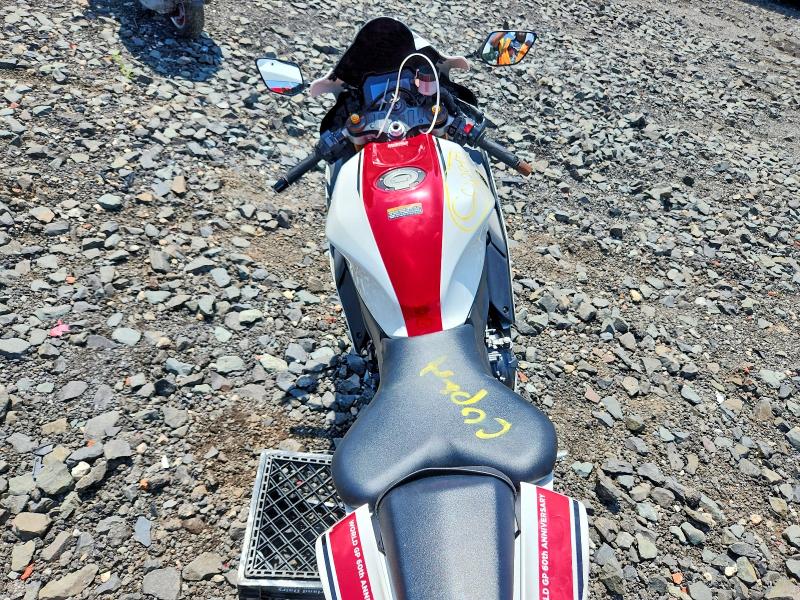 2022 Yamaha Yzfr7 მანქანა იყიდება აუქციონზე, vin: JYARM38E3NA003078, აუქციონის ნომერი: 63639426