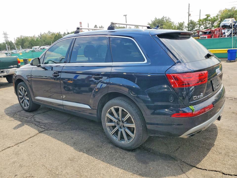 2017 Audi Q7 მანქანა იყიდება აუქციონზე, vin: WA1VAAF76HD033886, აუქციონის ნომერი: 62673016