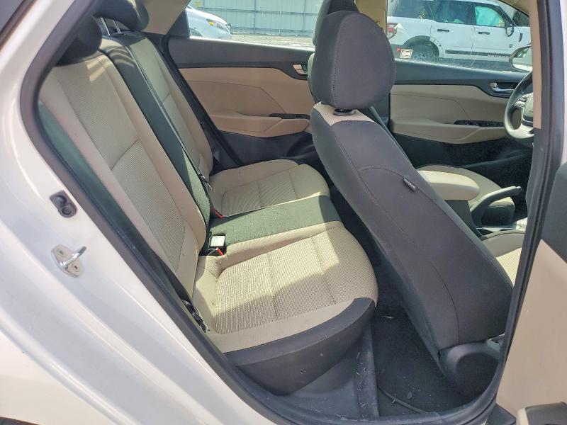 64828356 :رقم المزاد ، 3KPC24A3XJE026699 vin ، 2018 Hyundai Accent مزاد بيع