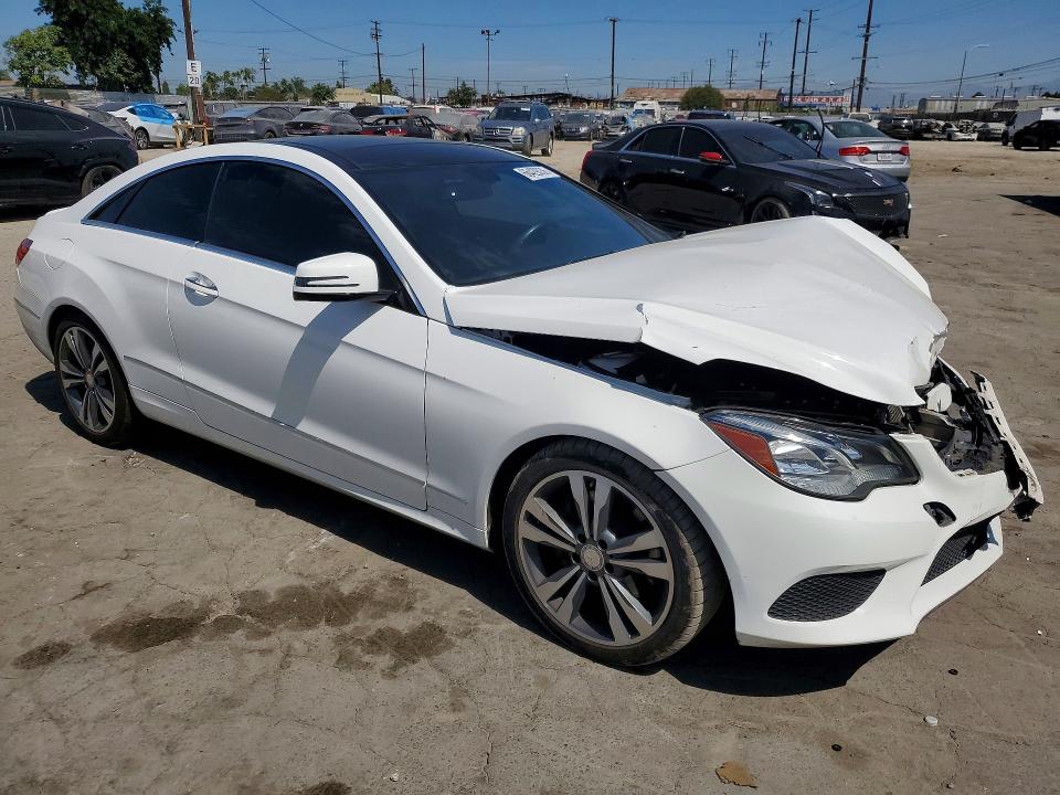 Продажа на аукционе авто 2015 Mercedes-benz E, vin: WDDKJ6FBXFF301713, номер лота: 66429036