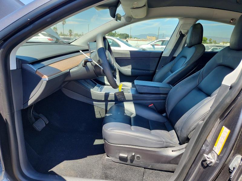 65501976 :رقم المزاد ، 5YJYGDEE0MF149025 vin ، 2021 Tesla Model Y مزاد بيع