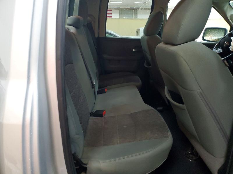 63897376 :رقم المزاد ، 1C6RR7GG5JS310540 vin ، 2018 Ram 1500 مزاد بيع