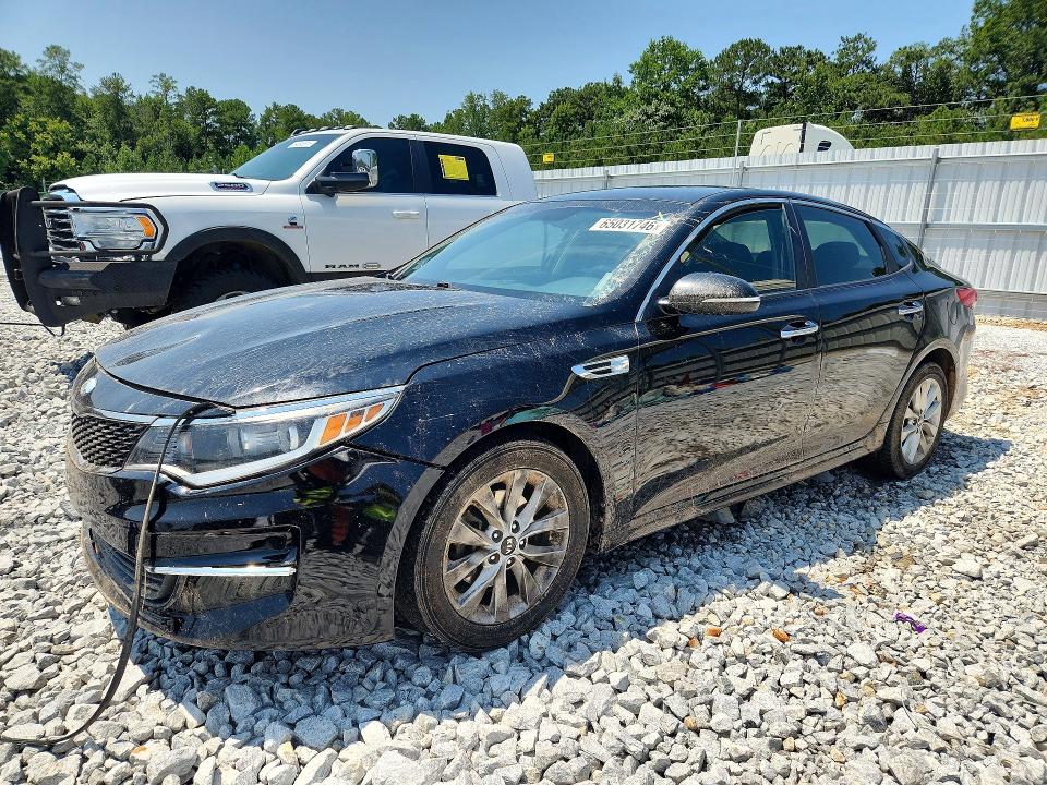 2016 Kia Optima მანქანა იყიდება აუქციონზე, vin: 5XXGT4L3XGG044972, აუქციონის ნომერი: 65031746