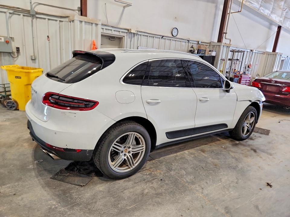 Aukcja sprzedaży 2016 Porsche Macan, vin: WP1AB2A58GLB57626, numer aukcji: 64905646