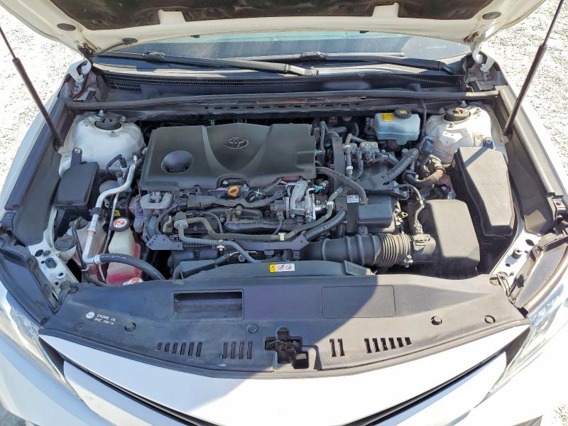 2018 Toyota Camry Hybrid მანქანა იყიდება აუქციონზე, vin: 4T1B21HK2JU006743, აუქციონის ნომერი: 66280766