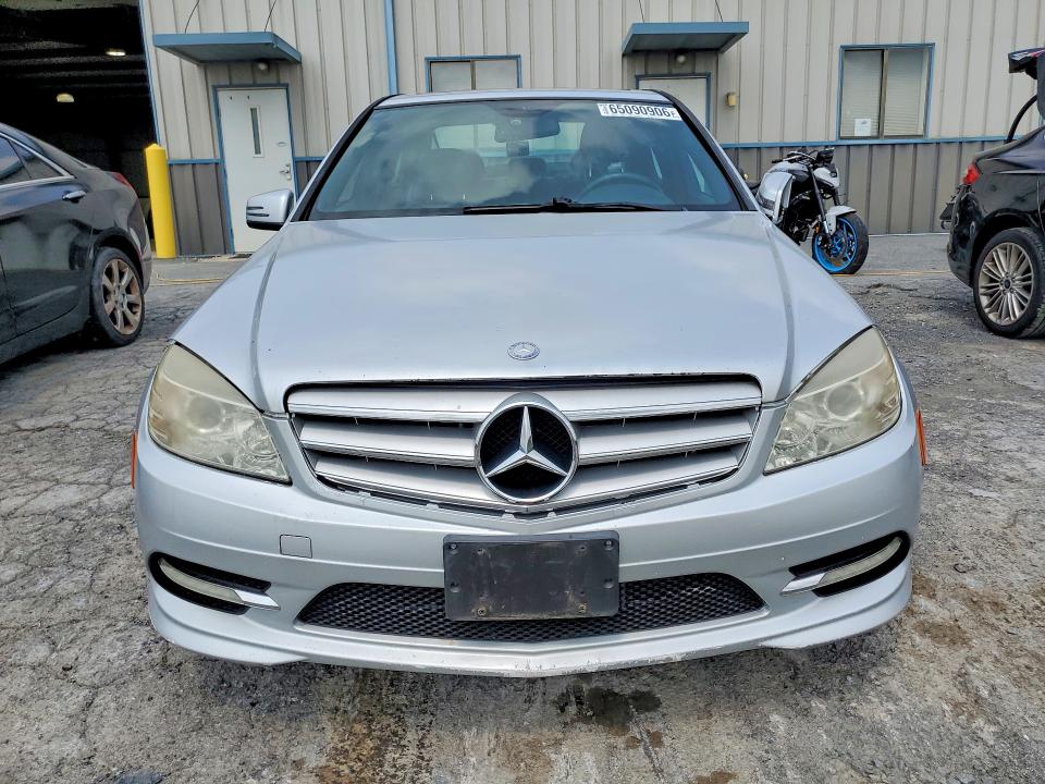 Продаж на аукціоні авто 2011 Mercedes-benz C, vin: WDDGF8BB6BR145283, номер лоту: 65090906