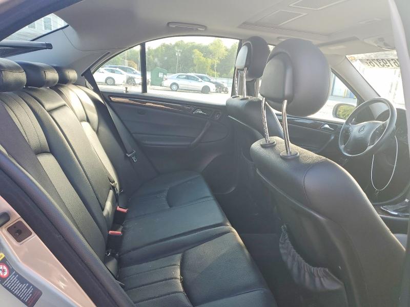 63619376 :رقم المزاد ، WDBRF84J55F579805 vin ، 2005 Mercedes-benz C مزاد بيع