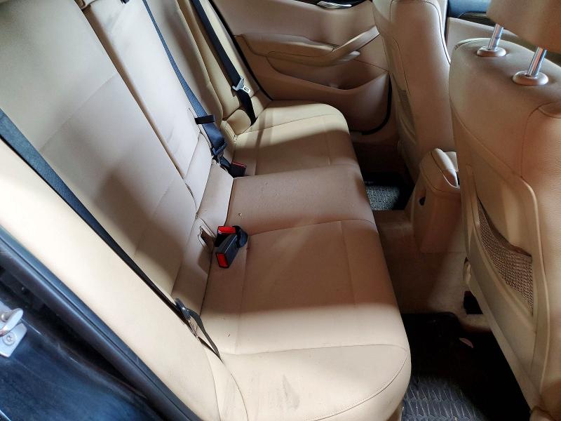 65687776 :رقم المزاد ، WBAVL1C54FVY25056 vin ، 2015 Bmw X1 مزاد بيع