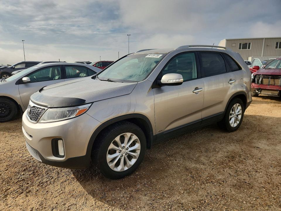 64139736 :رقم المزاد ، 5XYKUDA78FG585929 vin ، 2015 Kia Sorento مزاد بيع