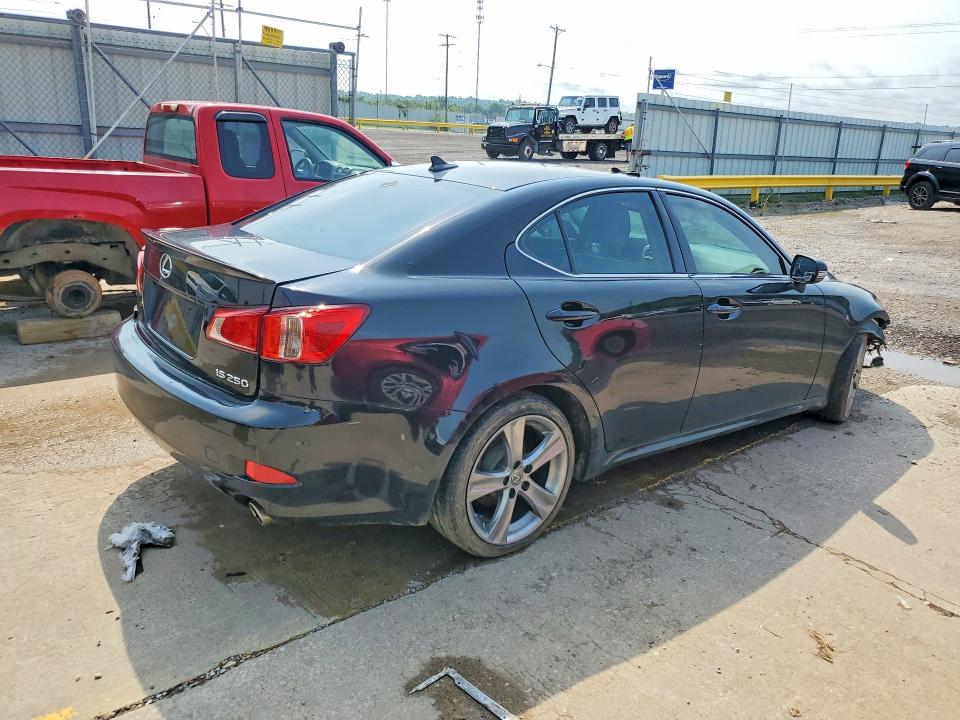 64308406 :رقم المزاد ، JTHBF5C26D5191237 vin ، 2013 Lexus Is مزاد بيع
