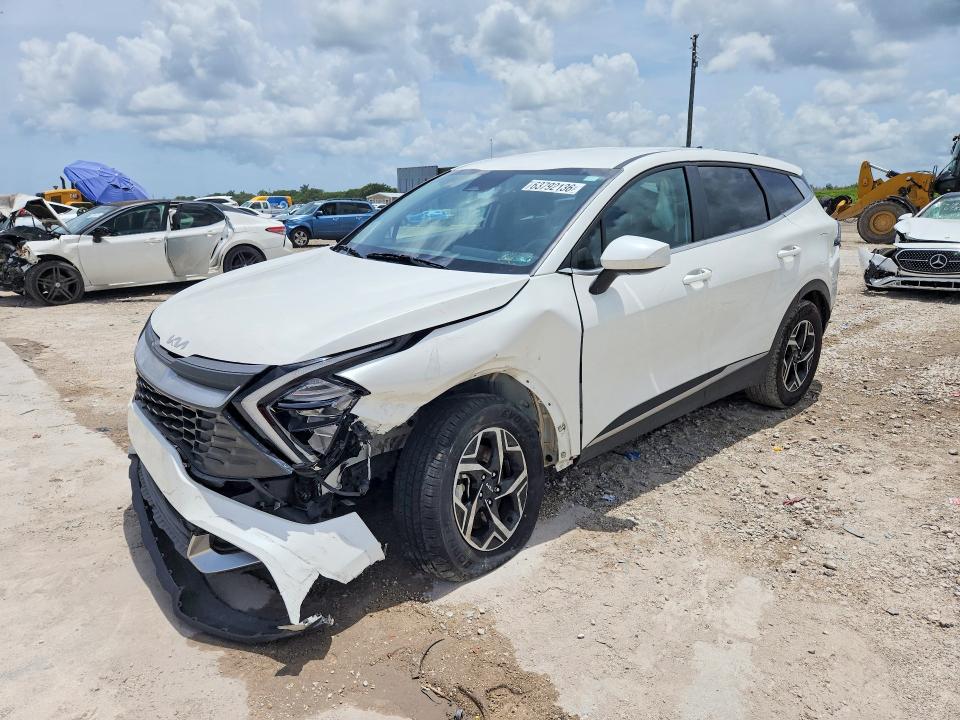 63792136 :رقم المزاد ، KNDPUCAF2P7131634 vin ، 2023 Kia Sportage مزاد بيع
