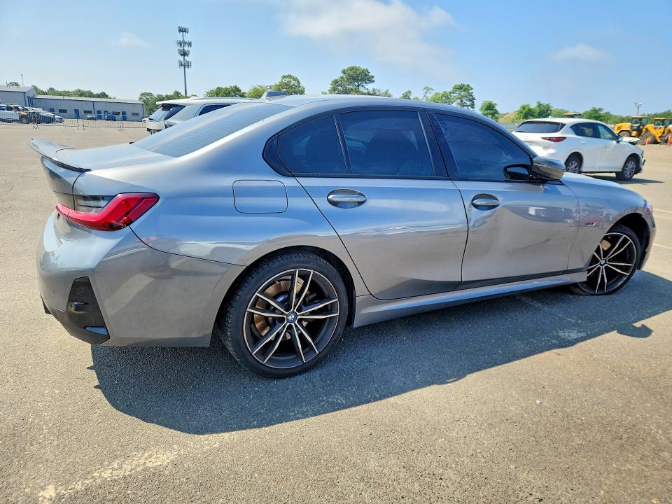 63813576 :رقم المزاد ، 3MW39FS01P8D07368 vin ، 2023 Bmw 330xe مزاد بيع