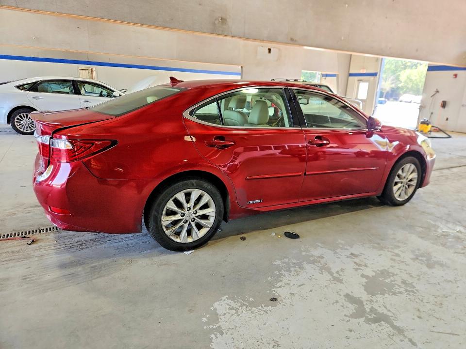 63120486 :رقم المزاد ، JTHBW1GG0D2035078 vin ، 2013 Lexus Es مزاد بيع