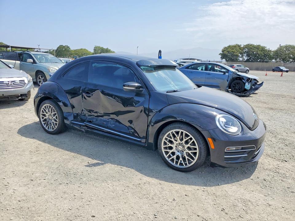 Продаж на аукціоні авто 2018 Volkswagen Beetle, vin: 3VWFD7AT0JM706753, номер лоту: 63514976